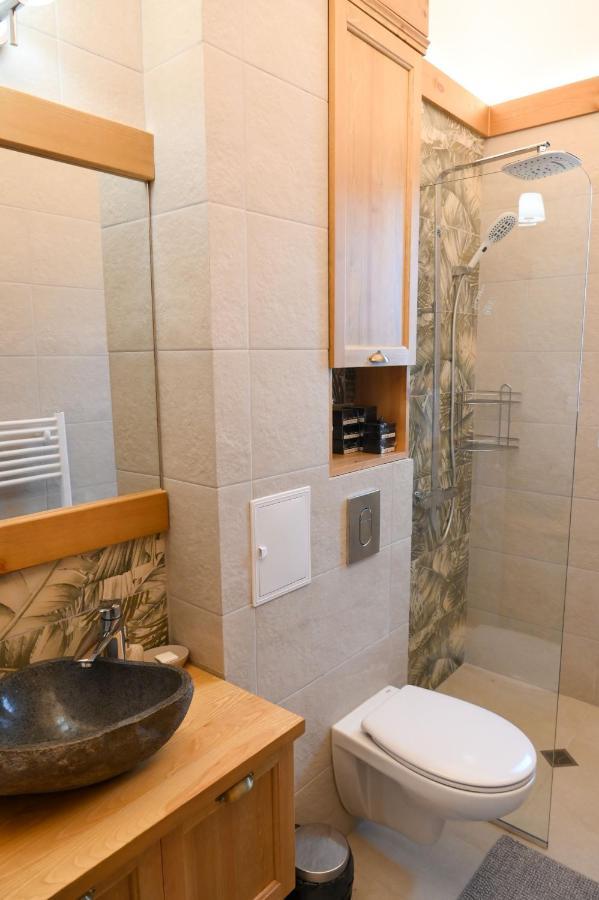 Villa Raphael Near The Pirin Golf Resort バンスコ エクステリア 写真