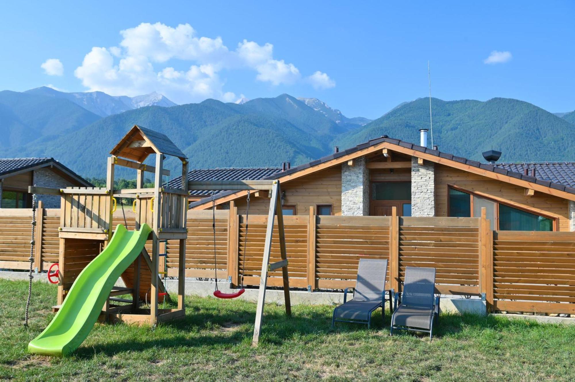 Villa Raphael Near The Pirin Golf Resort バンスコ エクステリア 写真